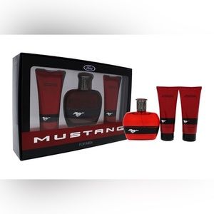 NWT Classic Collection Mustang Red, 3 Piece Gift Set for Men